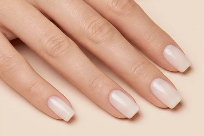 Victoria Vynn Insta Gel 01 Cloud Dancer 40ml Builder Gel ✅ HEMA-vrij • ✅ TPO-vrij • ✅ Di-HEMA-vrij